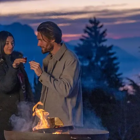 Le Coucou Restaurant & Lounge-bar Szálloda