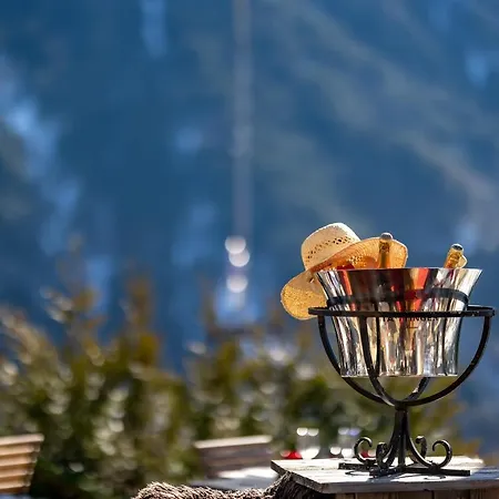 Le Coucou Restaurant & Lounge-bar 3* Μοντρέ