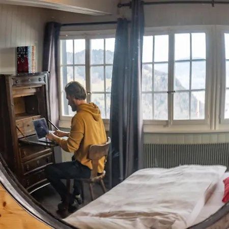 Le Coucou Restaurant & Lounge-bar Szálloda