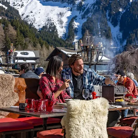 Le Coucou Restaurant & Lounge-bar Μοντρέ