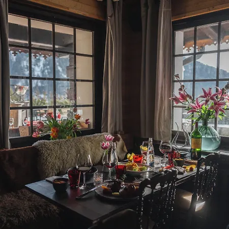 Szálloda Le Coucou Restaurant & Lounge-bar Montreux