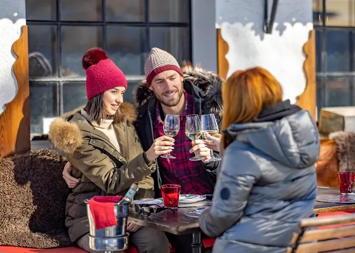 فندق Le Coucou Restaurant & Lounge-bar