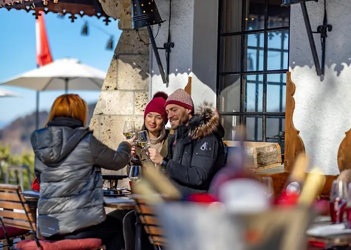 Le Coucou Restaurant & Lounge-bar Hotel