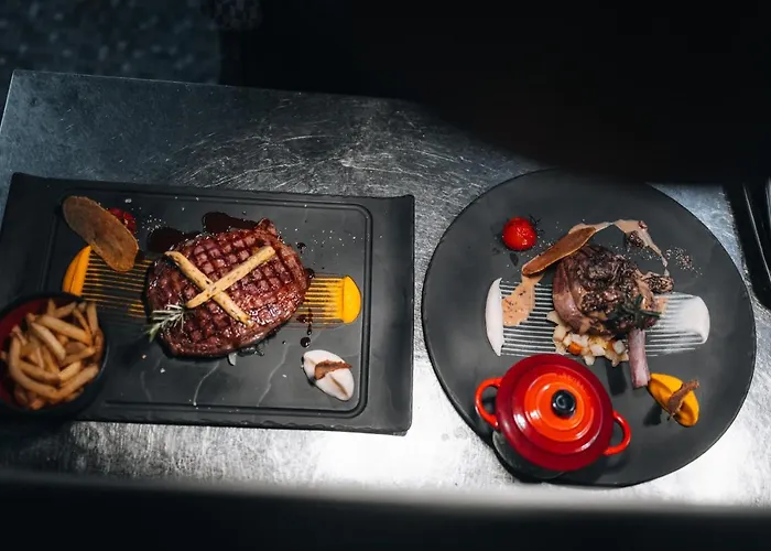 Le Coucou Restaurant & Lounge-bar Hotel