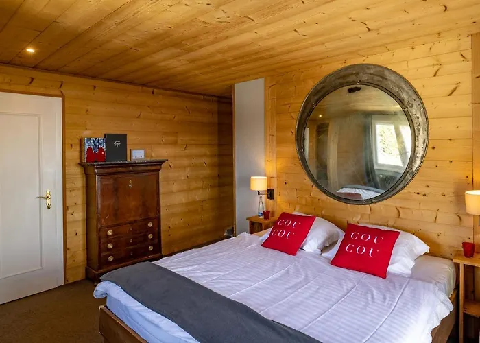 Hotel Le Coucou Restaurant & Lounge-bar 3*