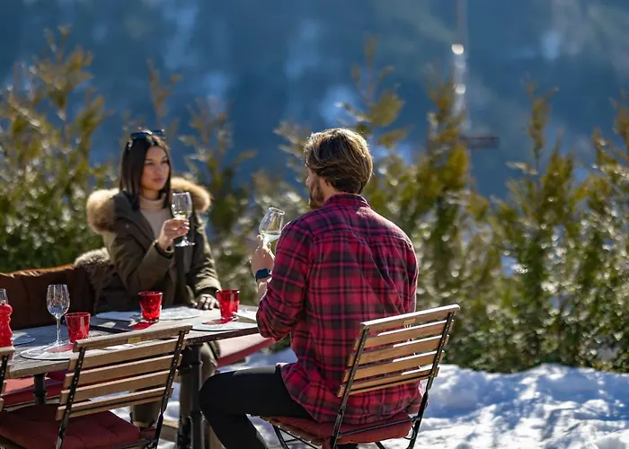 Le Coucou Restaurant&lounge-bar Hotel