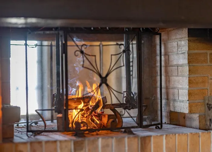 Le Coucou Restaurant&lounge-bar Hotel 3*