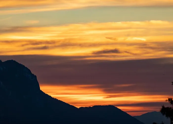 Le Coucou Restaurant & Lounge-bar 3* モントルー